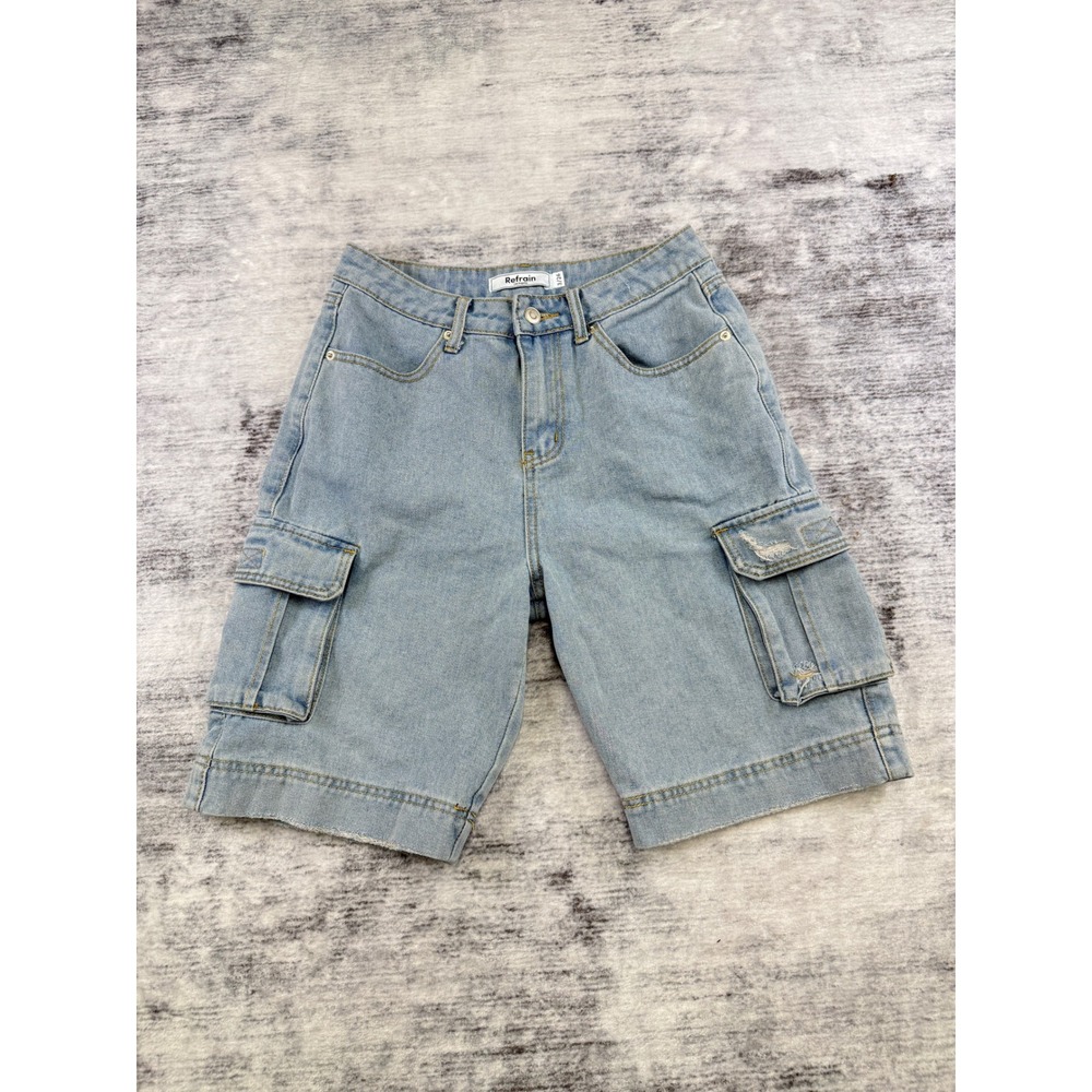 Refrain Los Angeles Light Wash Denim Cargo Shorts Size 3/26 High Rise Distressed